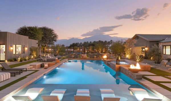 Modern Family Villa Stay