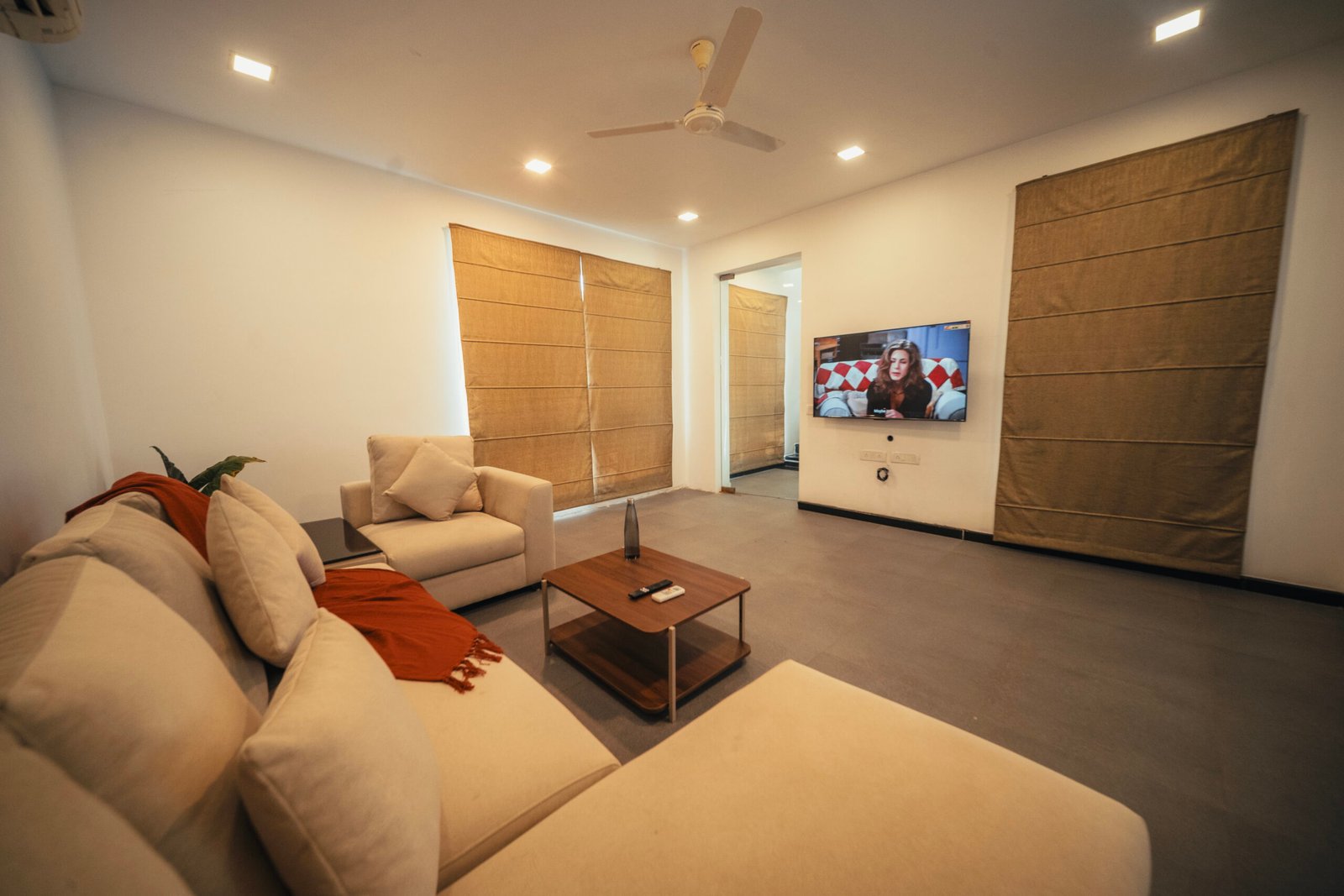 villas in Ecr
