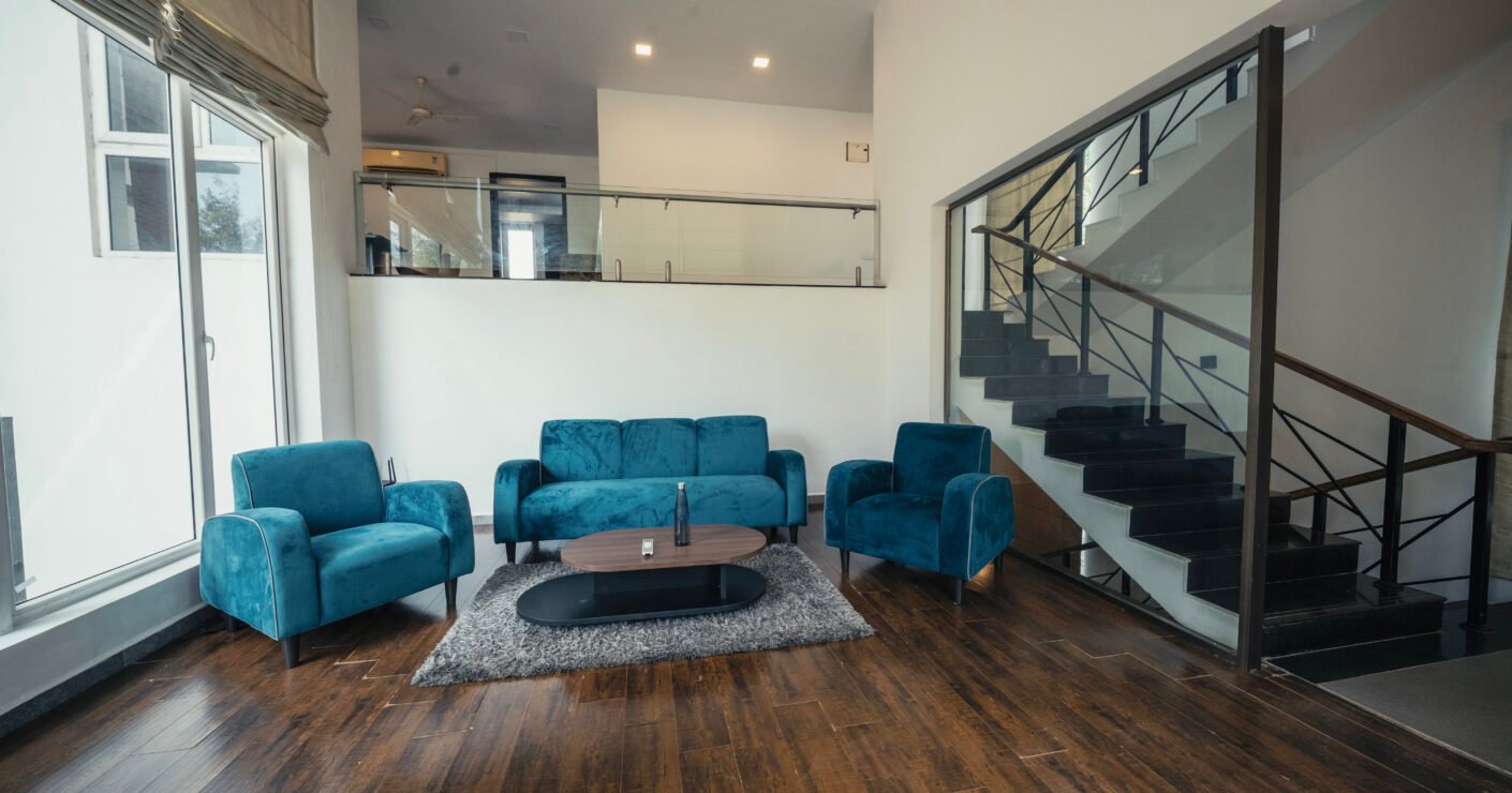contemporary home staycation near beach