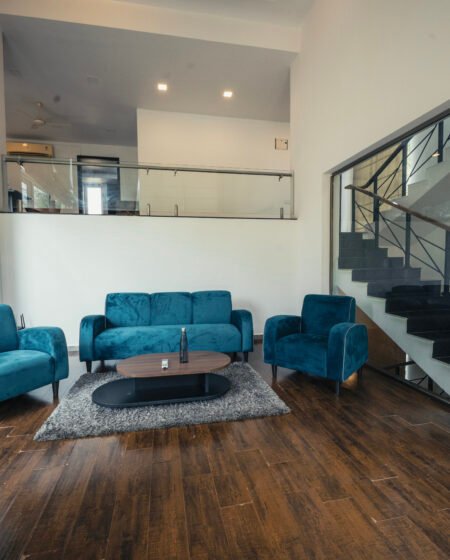 contemporary home staycation near beach